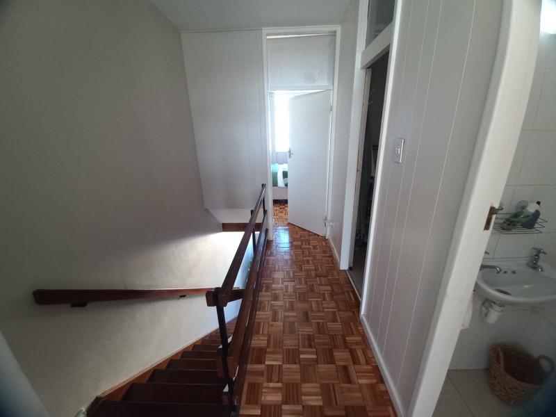 2 Bedroom Property for Sale in Loevenstein Western Cape
